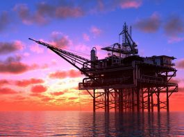 Oil Prices Jump 4% After Weekend U.S. Strikes and Iranian Base Attacks Threaten Strait of Hormuz Shipping
