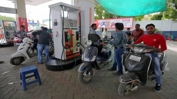 Petrol-Diesel prices have been released, check the latest rates before filling your tank