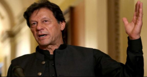 Imran Khan removed from the post of PM: Big News! Pakistan's Prime Minister's post snatched from Imran Khan, know in whose hands the command of the country is now