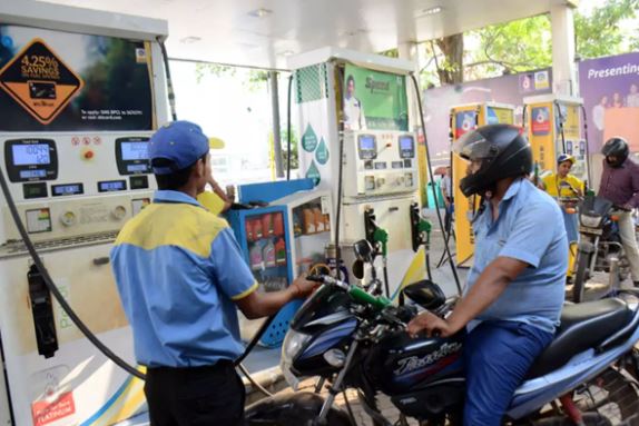 Petrol-Diesel Price Today : Companies have released the latest rates of petrol and diesel, know the price of your city
