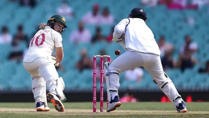 LIVE AUSvIND 3rd Test Day-1: Australia 93/1 till T break, Pukowski and Labuschen present at the crease