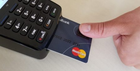 Debit card close: Big alert for bank customers! Debit card will be closed after 31st October, you will not be able to withdraw money Debit card close: Big alert for bank customers! Debit card will be closed after 31st October, you will not be able to withdraw money