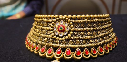 Gold Price Today: Gold has become expensive by Rs 1003, silver has also increased, check today's latest price