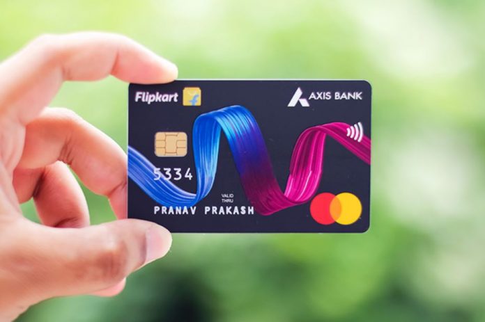 Big Offer on Axis Bank Credit Card Unlimited Cashback on FreeCharge from August 12