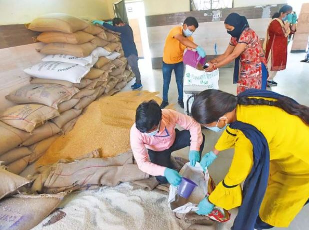 Big blow! Ration card beneficiaries will not get free wheat, orders issued by the government