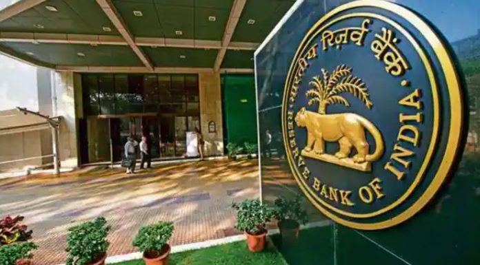 Rules for Bank Recovery Agents: Bank recovery agent cannot harass you, know RBI rules