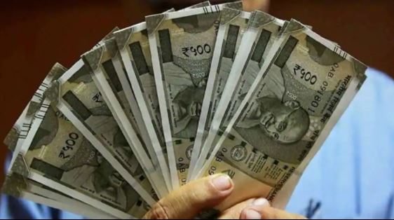 Tax exemption schemes: Big news! By investing money in these 5 schemes, you will get tax exemption with excellent returns Tax exemption schemes: Big news! By investing money in these 5 schemes, you will get tax exemption with excellent returns