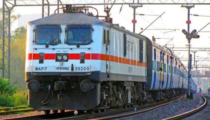 IRCTC Canceled Train List: More than 250 trains canceled, check the list before traveling