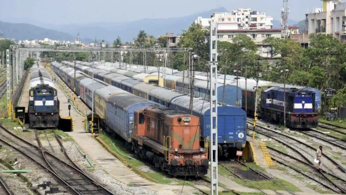 Indian Railways: Attention passengers, changed route of trains of these special cities, read this full news before traveling