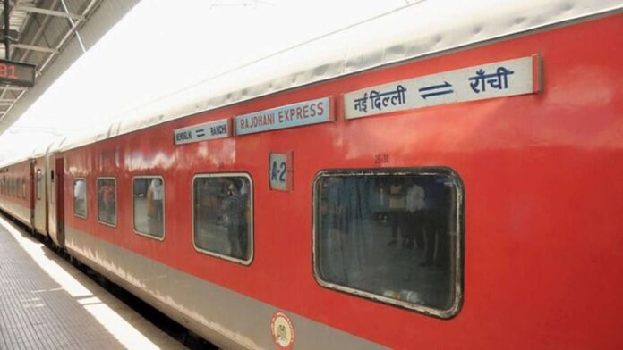 Indian Railways: Indian Railways has canceled 144 trains across the country today, have made reservations, so check status immediately
