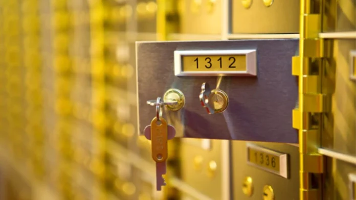 Bank Locker Rules: Today is the last day for bank locker renewal...otherwise the goods may be seized.