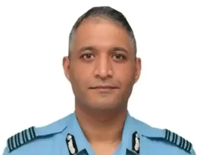 https://www.businessleague.in/breaking-news-group-captain-varun-singh-injured-in-chopper-crash-dies-in-hospital-know-details/