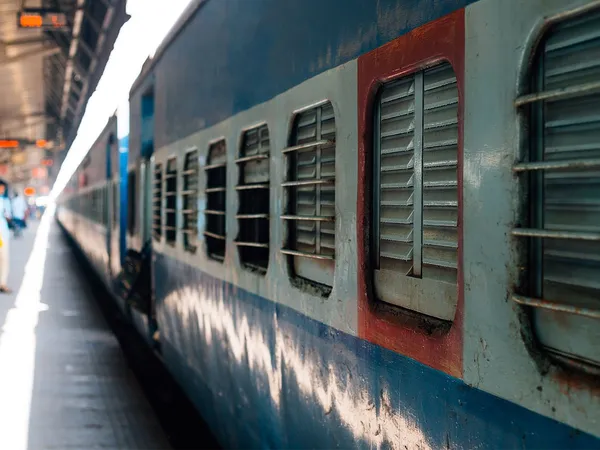 IRCTC Cancel Train List Today: 266 trains are canceled, check the name of your train before going to the station