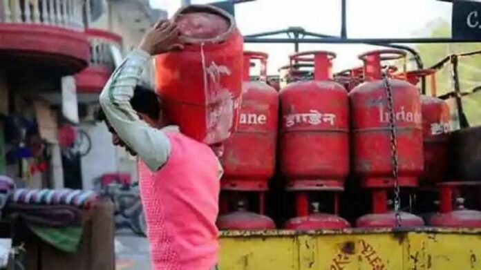 LPG Latest Price: Good news! LPG gas cylinders for just Rs 786, see full list