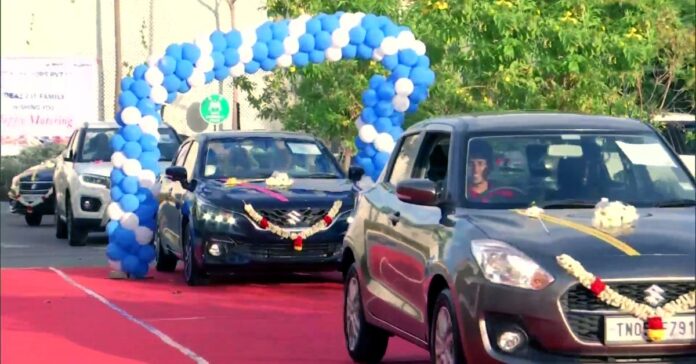 Chennai IT firm gifts 100 Maruti cars to 100 employees