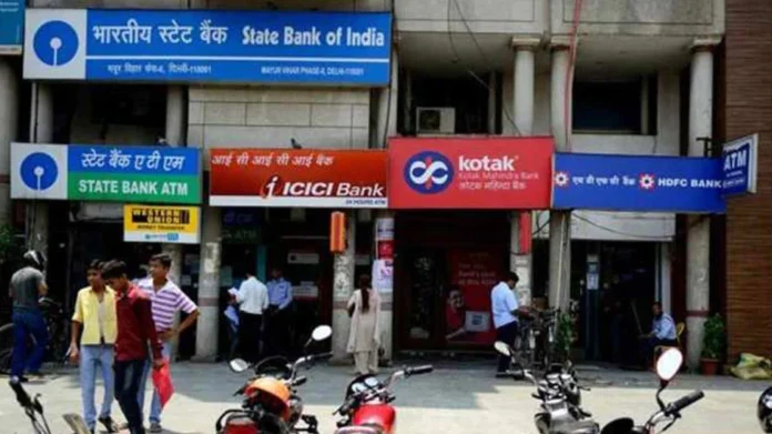 FD Interest Rates: Among HDFC Bank, SBI and ICICI Bank, this bank is giving the highest interest on FD.