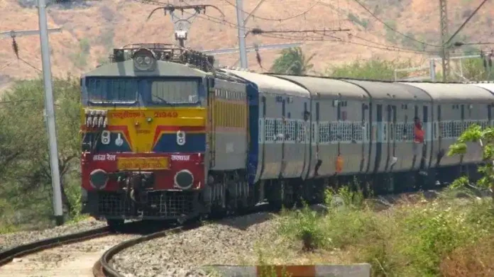 Train Cancelled: Railway has changed the schedule of many trains, now these trains will run after many days, check details