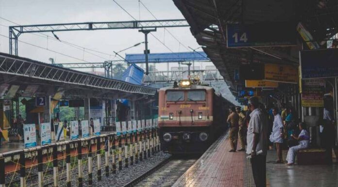 IRCTC Cancel Train: More than 300 trains will not run today, see the list of canceled trains