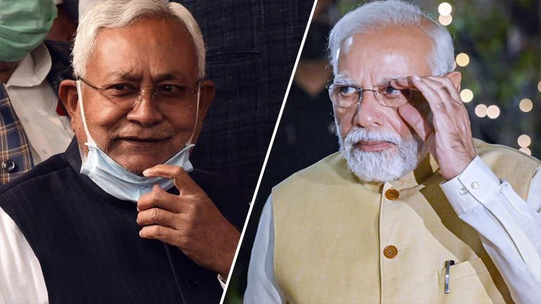 Bihar political crisis: JDU-BJP alliance broken in Bihar, Nitish along with Tejashwi Yadav will meet the governor at 4 pm