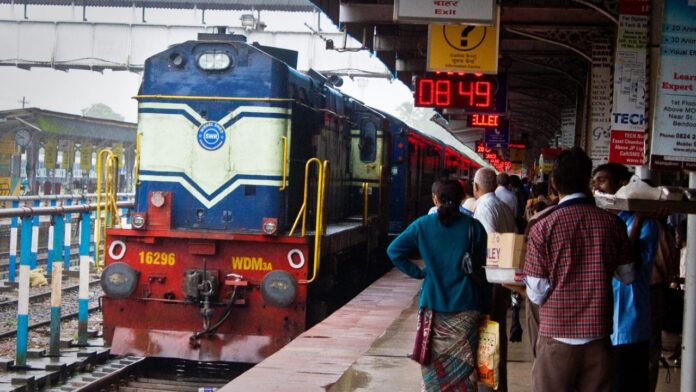 Railway service closed: big news! Railways suspended this essential service till August 15, Know where the ban will be