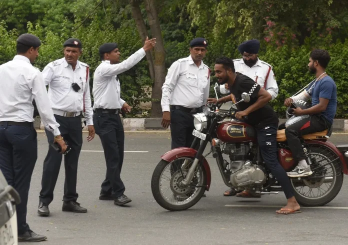 No challan on DL: Freedom from DL! Now traffic police will not deduct challan even without driving license, know details here