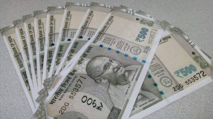 SIP vs PPF Investment: SIP or PPF, which one will give you more money if you invest for 15 years?