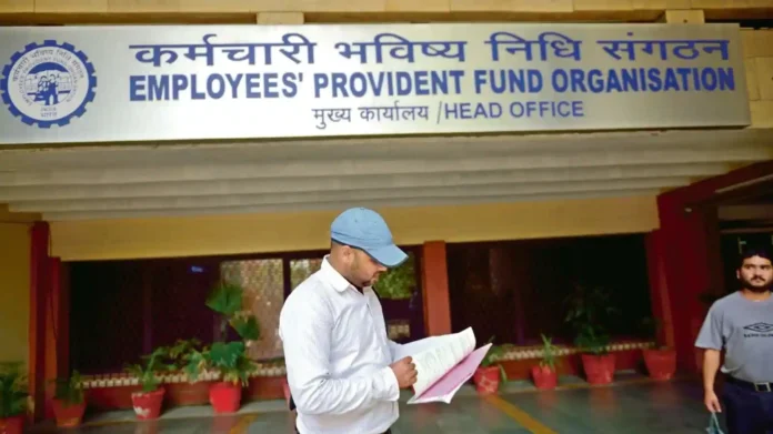 PF Account Rules: Can you deposit money separately in your PF account? Know the answer