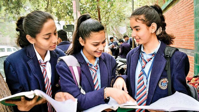 CBSE Board Exams 2024: How many marks will be given in which subject, know about the changes for 10th-12th here