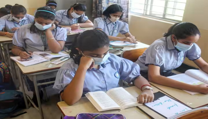 School Timing Changed: Big relief to students! These states have changed schools timing and schools will remain closed in these states till January 15 due to cold, check list