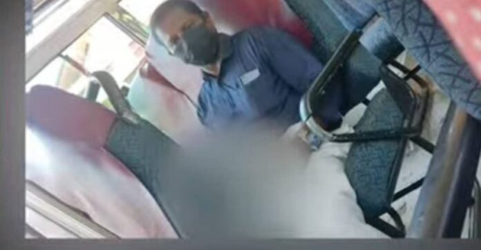 Man flashes inside bus in Kannur; police begin probe
