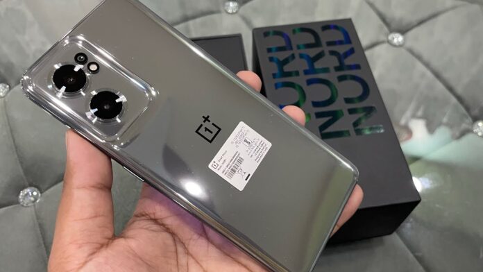 OnePlus 5G Phone: Big news! This 5G OnePlus phone is getting ₹ 23000 cheaper, Details here