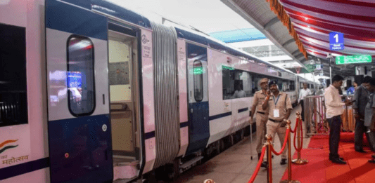 Vande Bharat Train: How many Vande Bharat Expresses are running in India, know everything from routes to schedule