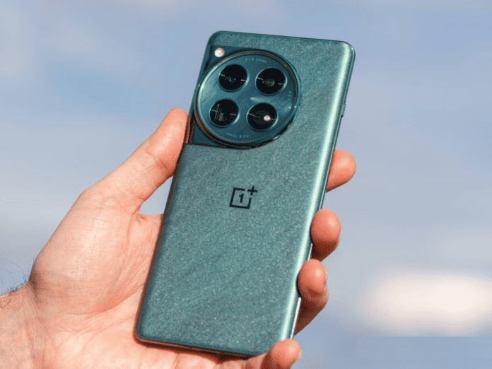OnePlus first phone with 16GB RAM and 6000mAh battery will be launched on December 26, check details