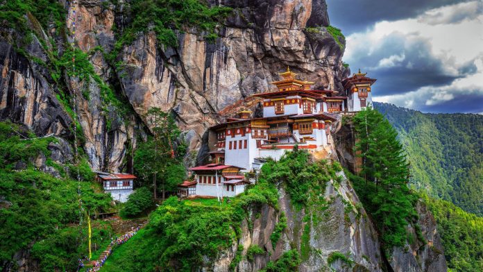 IRCTC Tour Package: IRCTC is starting 14-day special tour package from India to Bhutan from June 28, know the fare and other details