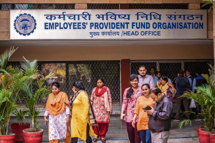 EPF makes big announcement! Now you will not have to submit any document to withdraw money, know details