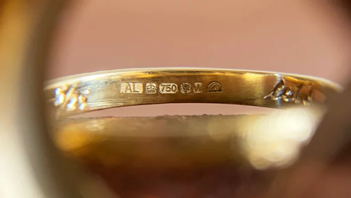 Gold Hallmarking: Big news! Government approves hallmarking of 9 carat Gold, know how to impact on consumers