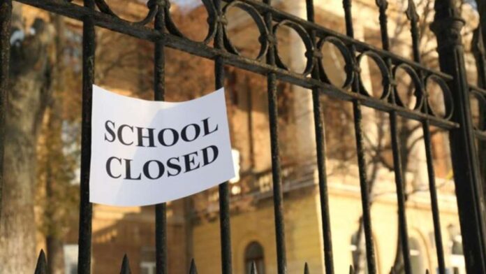 School Closed: Schools and colleges closed in many states due to torrential rains, know the condition of your area