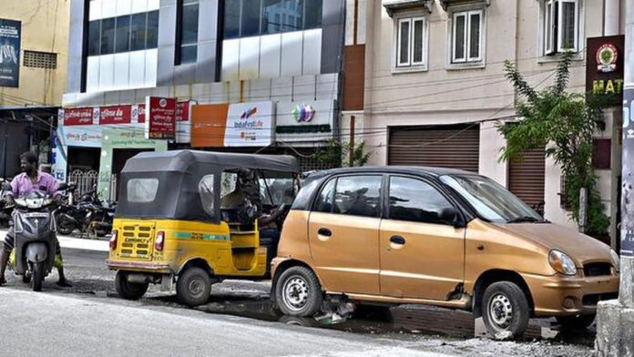 New Parking Policy Announced: Now only these people will be able to park their vehicles outside the shops