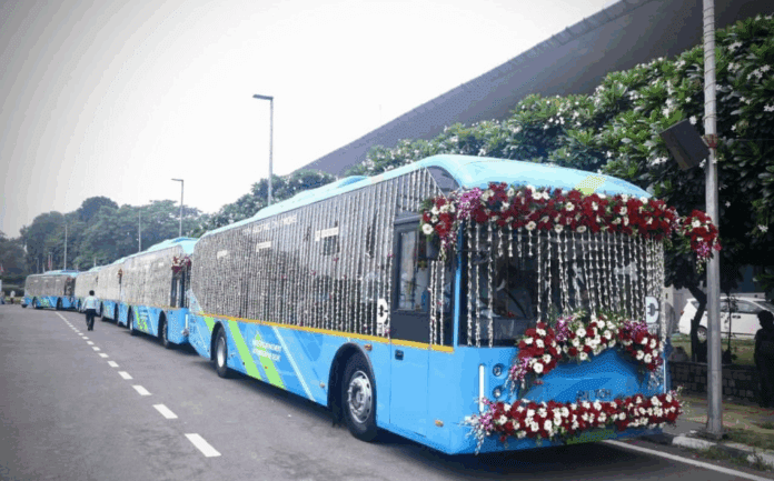 Delhi U-Special Bus Service Routes and Features For Students