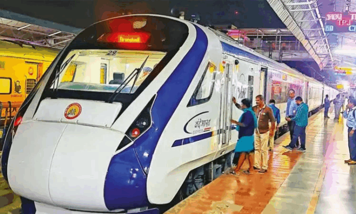 Vande Bharat trains: Good news! Now book tickets for these 8 Vande Bharat trains just 15 minutes before reaching the station, know the routes & details