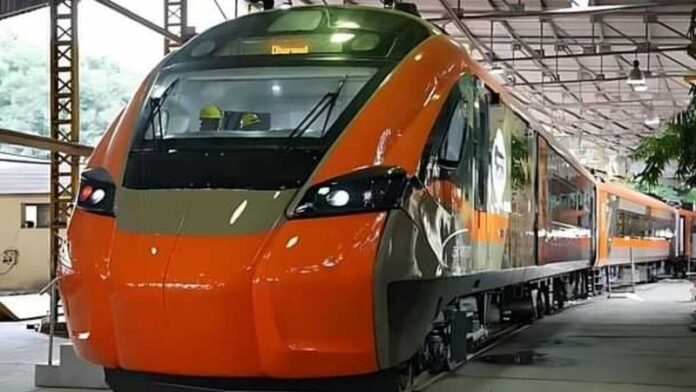 India's first sleeper Vande Bharat train will run on this route before Diwali-Chhath, know the route