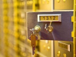 Bank Locker Rules: Be careful while taking a bank locker, know the hidden charges and important rules