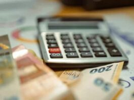 Cash Withdrawal Limit: How much cash can you withdraw in a day, know the bank rules