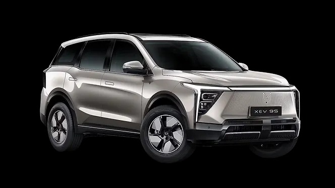 xev9s-exterior-right-front-three