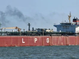 Indian Gas Tankers to Brave Hormuz Blockade; Iran Grants “Selective Passage”