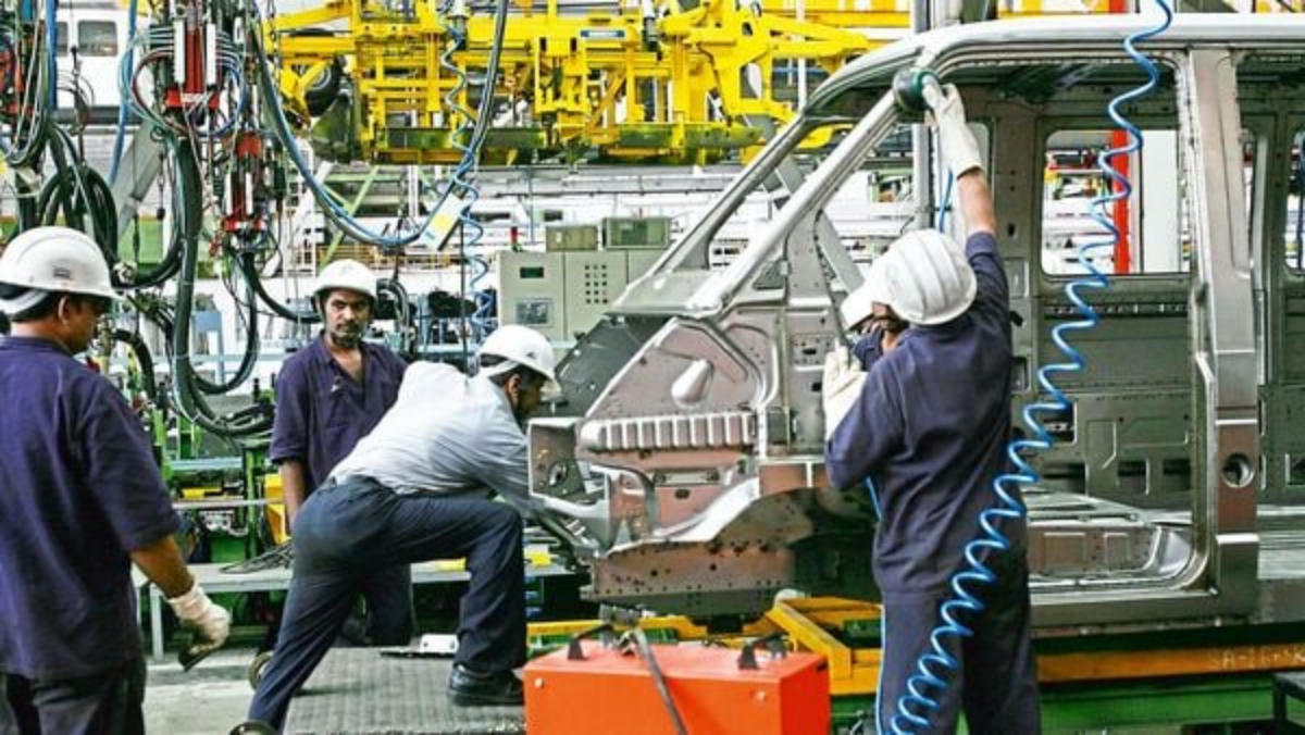 India’s Industrial Output Grows 4.1% in March 2026: Manufacturing and Mining Lead the Way