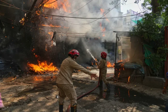 Delhi fire