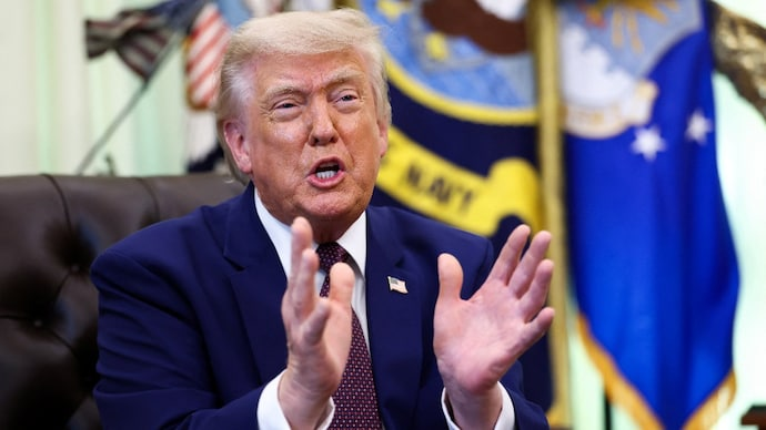 donald-trump-iran-war-house-pass-resolution-043438145-16x9_0