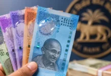 Plastic Currency: Big news, plastic currency notes may soon be introduced in India. Plastic Currency: Big news, plastic currency notes may soon be introduced in India.
