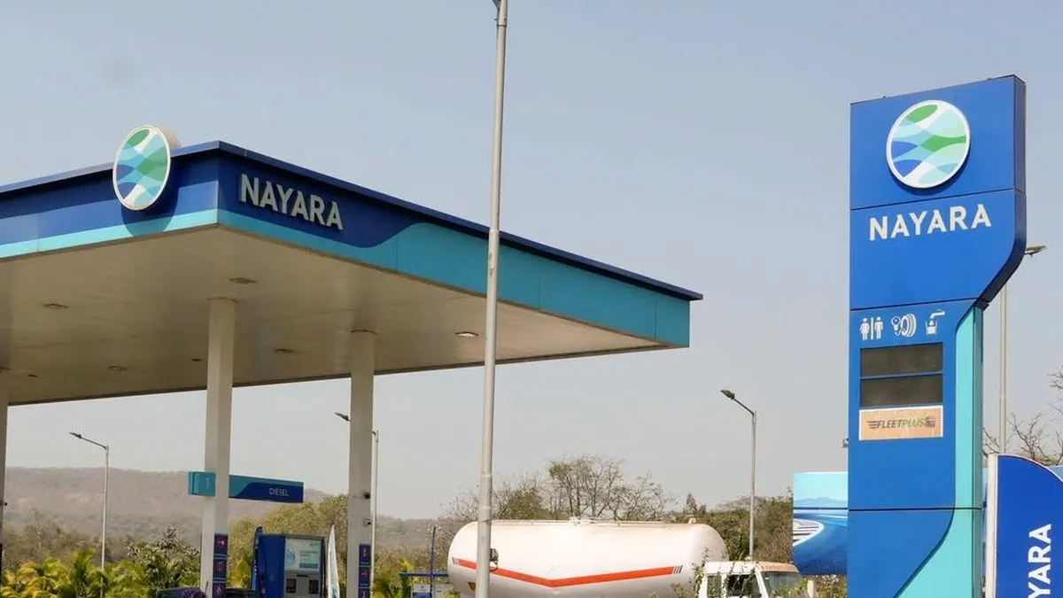 Nayara-Energy Nayara Energy petrol diesel price cut India